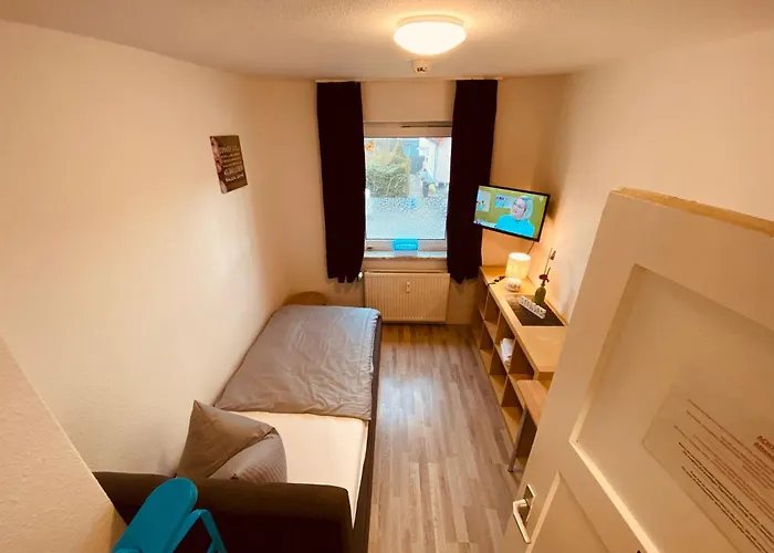 Kwatera prywatna By K Krause *